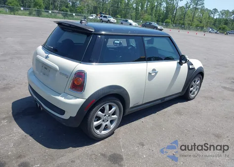 2009 Mini Cooper S from USA, damaged, VIN WMWMF73539TW85569